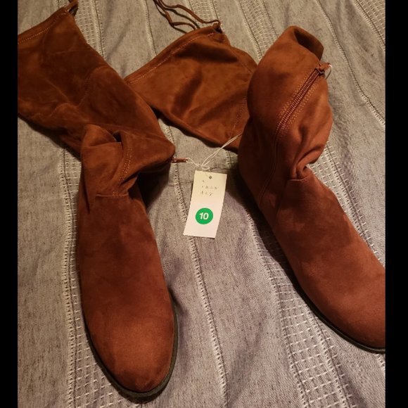 Brand New Ladies Tall Carmel Brown Size 10 Boots - Picture 7 of 9